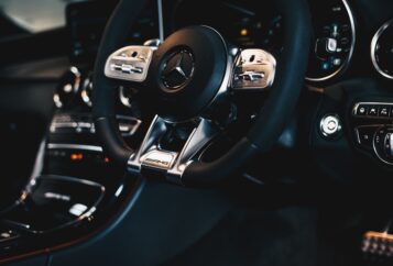 mercedes-noida